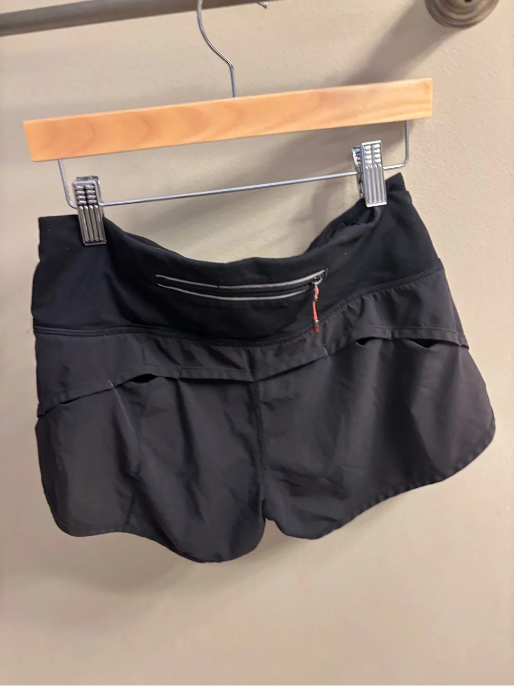 Lululemon black shorts